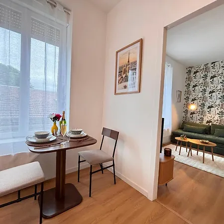 Le Tinqueux Chic-studio Renove Proche Centre 아파트