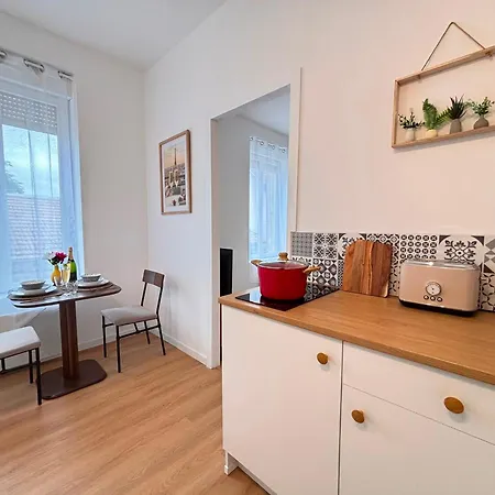 Le Tinqueux Chic-studio Renove Proche Centre 아파트 랭스